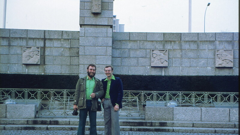 Aspermaier (rechts) mit 22 Jahren im französischen Brest
