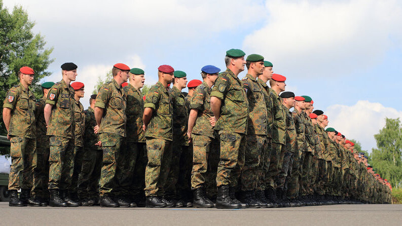 Die Frage nach dem Bericht stellt sich: Ist die Bundeswehr überfordert?