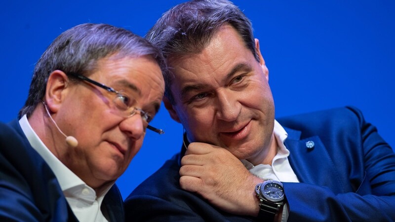 Wer soll Kanzlerkandidat der Union werden? Für viele in der CSU ist mittlerweile klar: CDU-Chef Armin Laschet (l.) soll es nicht werden, lieber ihr eigener Parteivorsitzender Markus Söder (r., Archivfoto).