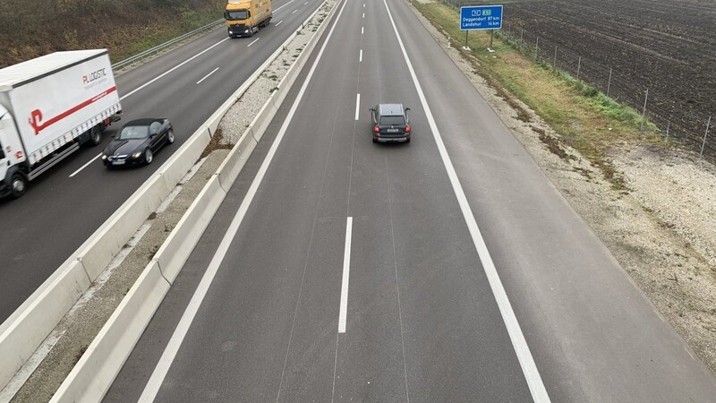 Nach neun Monaten Bauzeit heißt es Ende November endlich "freie Fahrt" auf der Autobahn A 92.