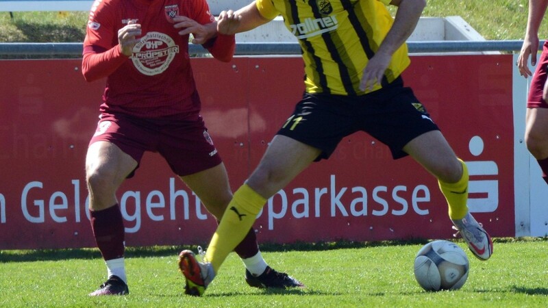 Mit einem Sieg bei Eintracht Bamberg hättten die Vilzinger (rechts am Ball Tobias Kordick) die besten Karten im Kampf um die Meisterschaft.