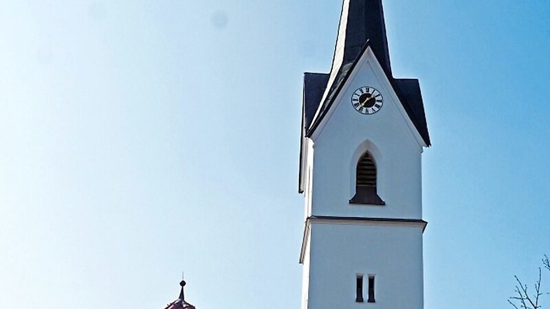 Die Kirche St. Martin in Reibersdorf ist außen umfassend renoviert worden. Die Gesamtmaßnahmen schlägt mit rund Gut 410 000 Euro zu Buche.
