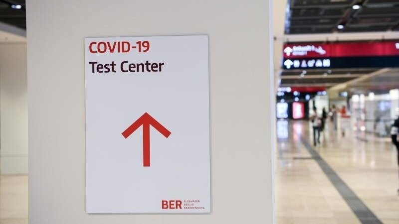 Wie eine Studie der Universitätsmedizin Mainz ergeben hat, wissen rund 40 Prozent nichts von ihrer Infektion mit Covid-19. (Symbolbild)