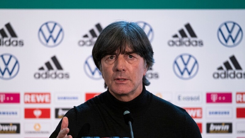 Hat den DFB-Kader zum Auftakt der WM-Qualifikation bekannt gegeben: Bundestrainer Joachim Löw.