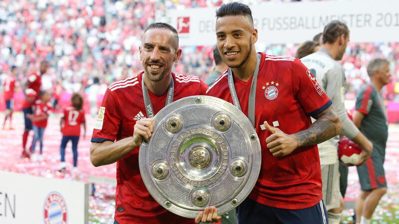 Spielten zusammen beim FC Bayern: Franck Ribéry (li.) und Corentin Tolisso (re.).