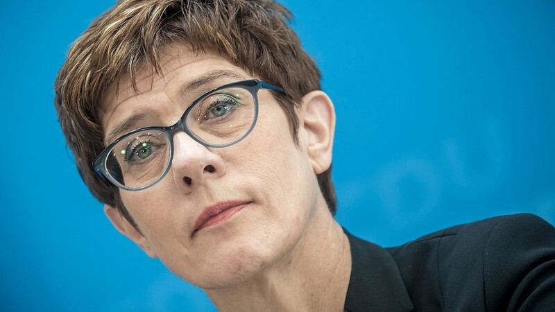 Annegret Kramp-Karrenbauer soll neue Verteidigungsministerin werden.
