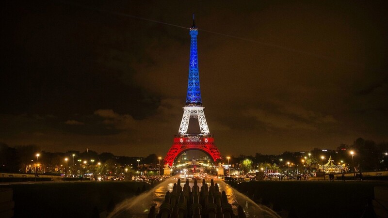 Nach den Terroranschlägen von Paris bittet Frankreich erstmals in der EU-Geschichte auf Basis der Verträge um Hilfe der übrigen Mitgliedstaaten.