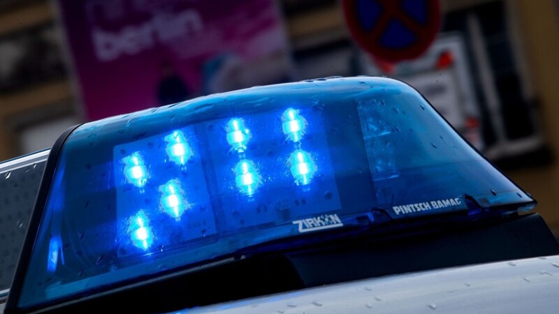 Laut Polizei Straubing entstand beim Lastwagenunfall ein Sachschaden von rund 52.000 Euro.