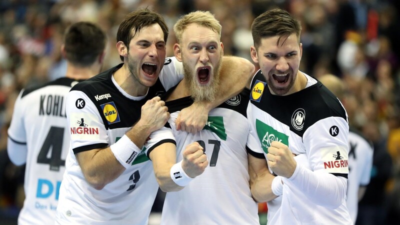 Von der Euphorie der Zuschauer beflügelt: Die Handball-Nationalspieler (v.l.) Uwe Gensheimer, Matthias Musche und Fabian Wiede.