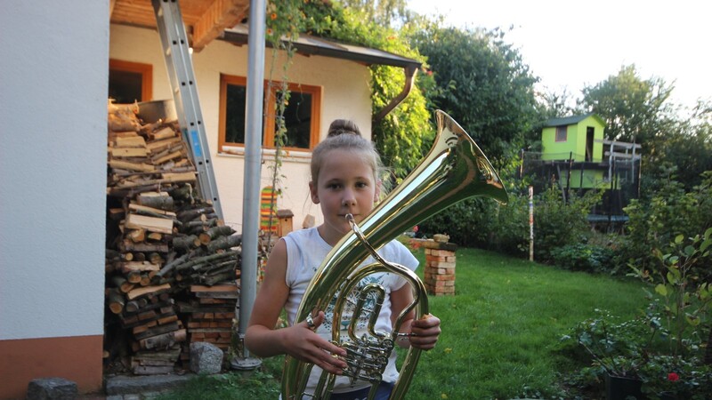 Einen langen Atem braucht es immer, um ein Instrument zu spielen - beim Tenorhorn erst recht. (Fotos: Eiblmeier)