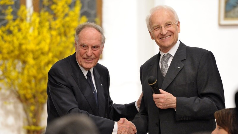 Dr. Hermann Balle zusammen mit Edmund Stoiber während des Empfangs zu Dr. Hermann Balles 75. Geburtstags.