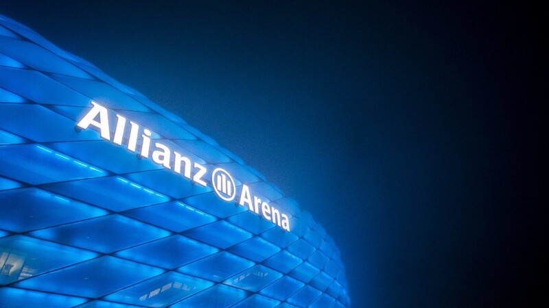 Jetzt ist klar, an welchen Tagen die Allianz Arena nächste Saison rot (FC Bayern München) oder blau (TSV 1860 München) erleuchtet sein wird.
