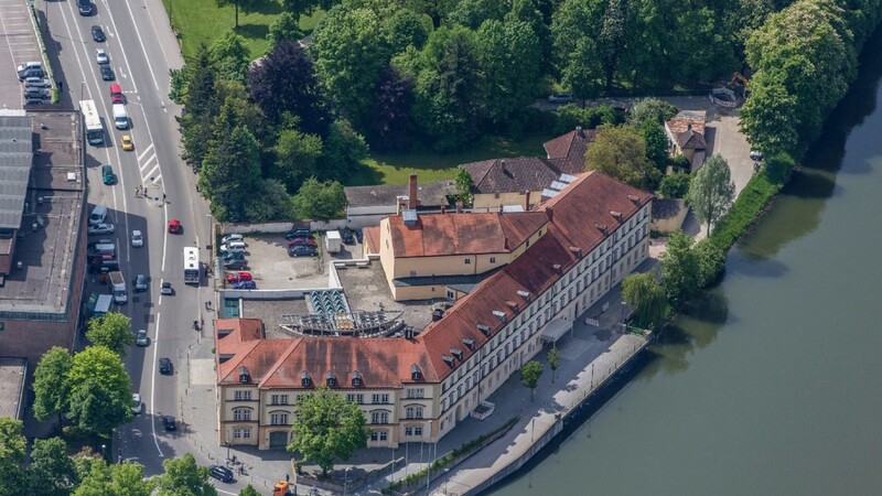 Die Stadt Landshut hat Nägel mit Köpfen gemacht und das Bernlochner-Areal für 7,11 Millionen Euro gekauft.
