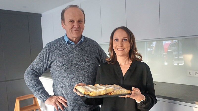 In der heimischen Küche von Hans Bauer und Sandra Leitner in Zeitlarn entstehen die verschiedensten Strudelarten.