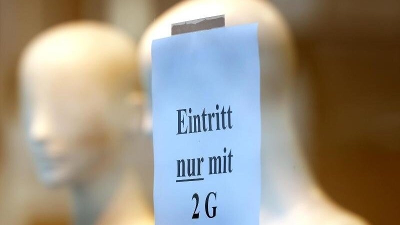 Der Bayerische Verwaltungsgerichtshof hat die grundsätzliche Beschränkung auf 2G im Einzelhandel vorläufig gekippt. (Symbolbild)