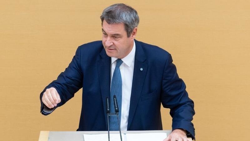 CSU-Chef Markus Söder gibt im bayerischen Landtag eine Regierungserklärung ab.