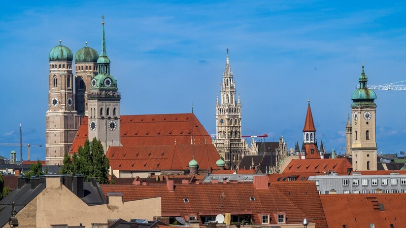 Zwischen fünf und acht Menschen pro 1.000 Einwohner kehren pro Jahr dem teuren Trubel in München den Rückenm, hat das Statistische Landesamt des Freistaats ermittelt.