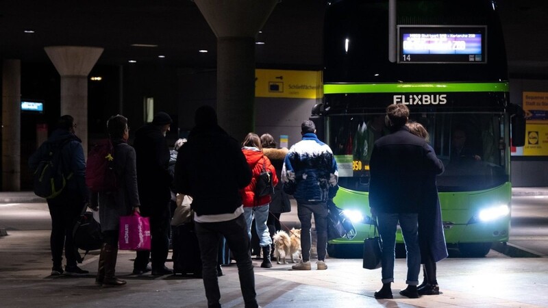 Flixbus wurde in der Anfangsphase als Jungunternehmen von der Förderagentur BayStartup unterstützt.