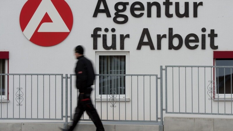 In der kommenden Woche streiken auch einige Dienststellen der Agentur für Arbeit in Bayern - auch in Niederbayern und Oberbayern. (Symbolbild)