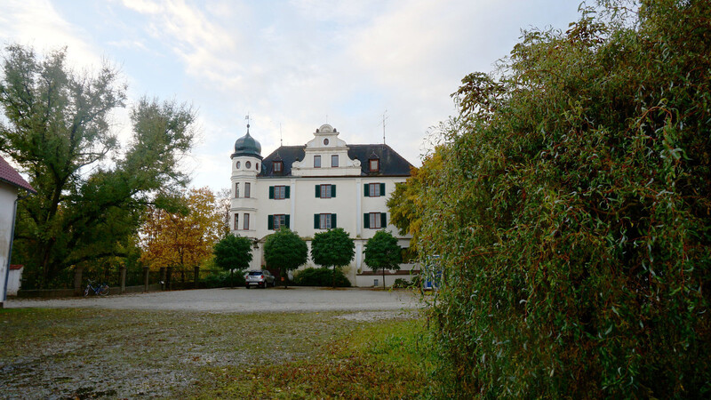 Das Schloss Peuerbach war mehr als 400 Jahre im Besitz der von Gumppenbergs. Diese Zeit soll nun enden.