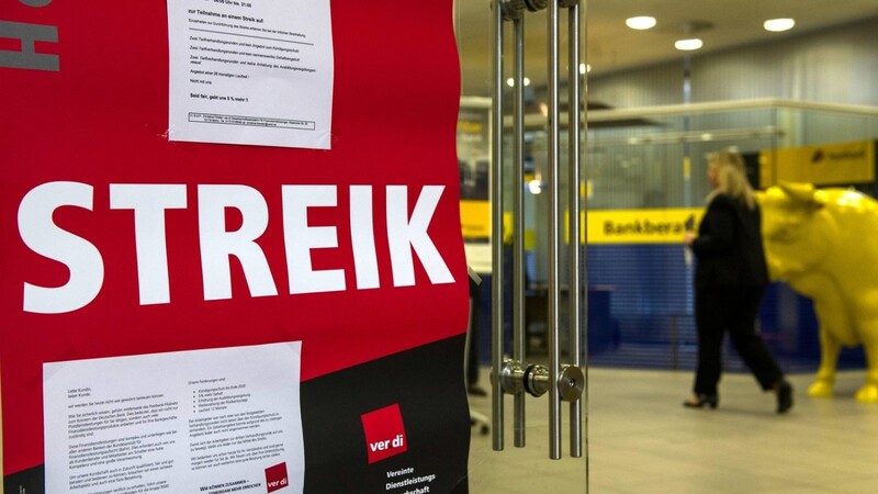 In einigen Filialen der Postbank in Bayern wird am Mittwoch gestreikt. Die meisten davon befinden sich jedoch in München.