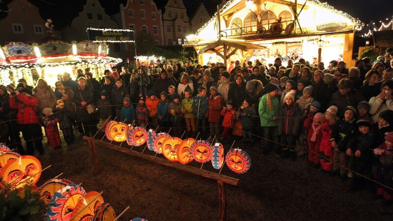 Bis zum 23. Dezember herrscht beim Christkindlmarkt in der Freyung wieder weihnachtliche Stimmung.