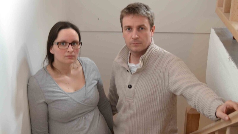 Daniela und Peter Groll geben ihren Traum vom Eigenheim nicht auf. (Foto: Matthias Jell)
