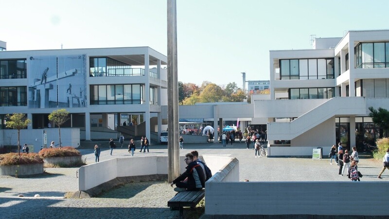 Der Campus der Universität in Regensburg.