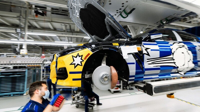 So soll das BMW-Modell "The 8X Jeff Koons" aussehen, der in Dingolfing ab März entsteht.