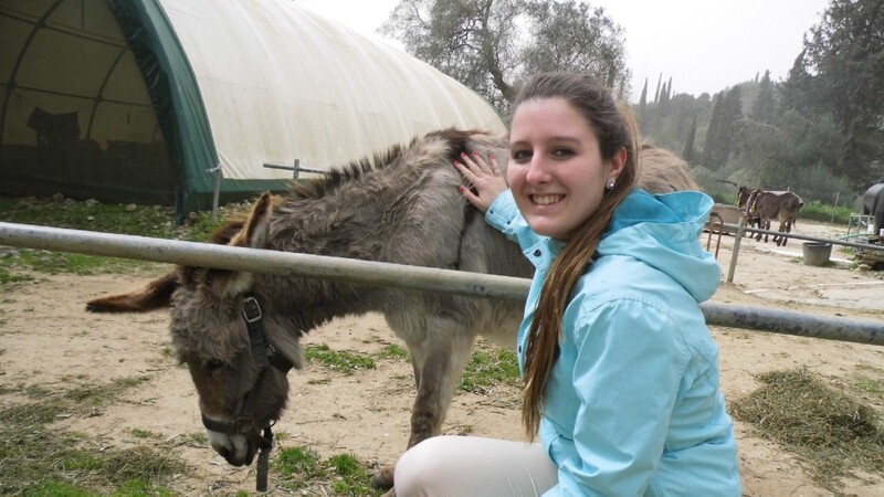 Ines Kiefl hat eine griechische Eselrettungsstation besucht.