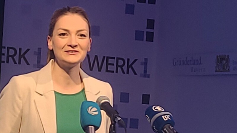 Bayerns Digitalministerin Judith Gerlach will die Digitalisierung im Freistaat klimafreundlicher machen.