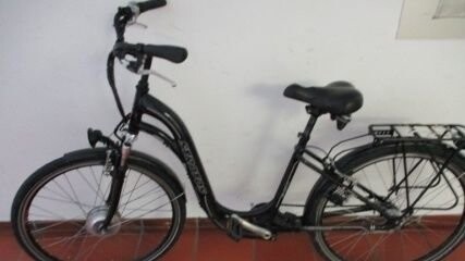 Die Polizei Landshut sucht den Eigentümer dieses Fahrrads.