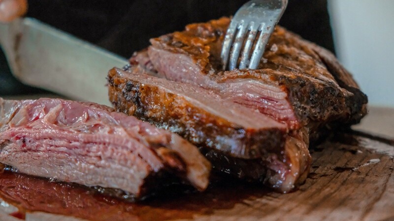 Fleisch, Fleisch, Fleisch: Das kommt bei einem Landshuter nahzu ausschließlich auf den Tisch.