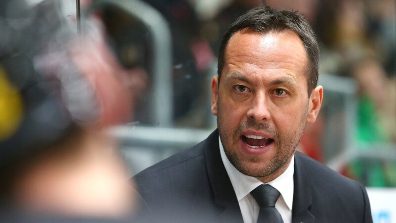 Bleibt Trainer der Eishockey-Nationalmannschaft: Marco Sturm.