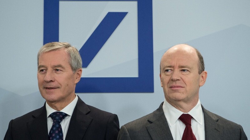 Jürgen Fischen, Co-Vorstandsvorsitzende der Deutschen Bank, und der amtierende Co-Chef John Cryan hatten keine guten Nachrichten zu verkünden.