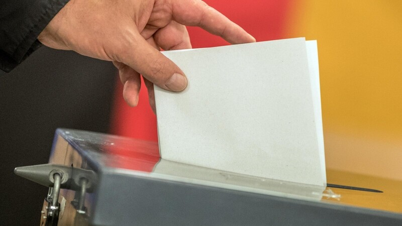 Am 15. März sind Kommunalwahlen - und bei idowa.de gibt es einen ersten Eindruck der Landratskandidaten.