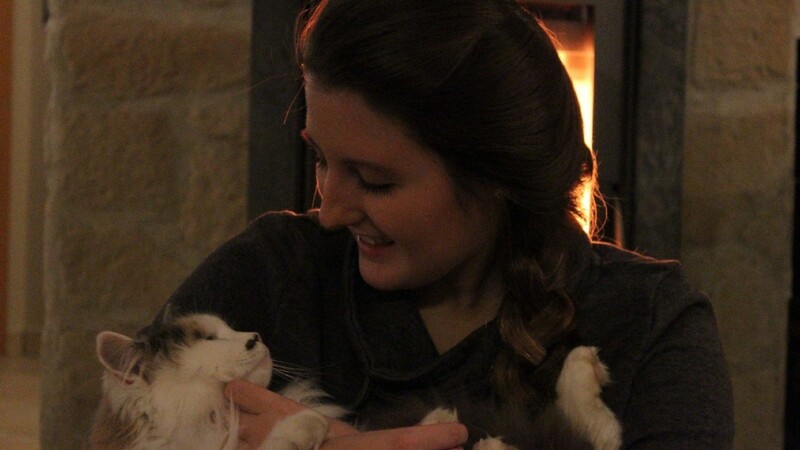 Ines Kiefl liebt ihre Katze Cleo.