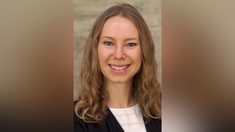 Dr. Theresa Wechsler ist wissenschaftliche Mitarbeiterin am Institut für Psychologie der Uni Regensburg und psychologische Psychotherapeutin.
