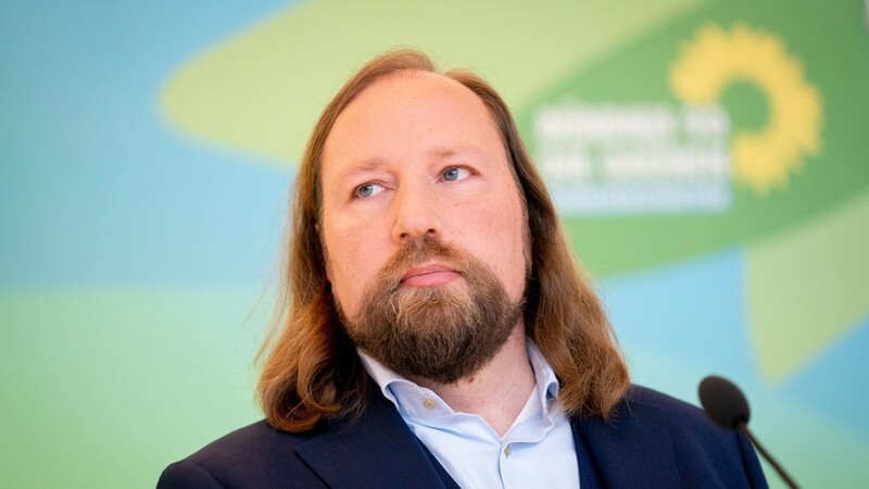 Grünen-Fraktionschef Anton Hofreiter hält in der Corona-Pandemie nichts "von Opposition auf Teufel komm raus".