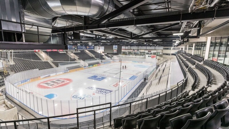 In der Landshuter Fanatec Arena wird am Samstag um 15.30 Uhr mit der Partie zwischen Gastgeber Deutschland und der Auswahl Tschechiens die Eishockey-Weltmeisterschaft der U18-Junioren eröffnet.