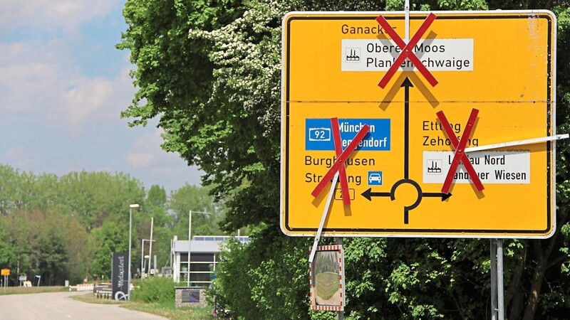 Bis einschließlich Freitag, 10. Mai, bleibt der DGF 3-Kreisverkehr wohl gesperrt.