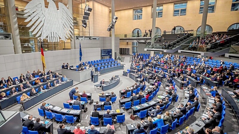 Kommende Woche findet im Bundestag die erste Generaldebatte mit der neuen Bundesregierung statt.
