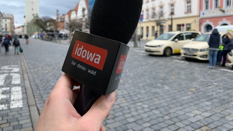 Aktuelle Themen, authentische Reaktionen: Die idowa-Videoumfrage zeigt alle zwei Wochen ein Stimmungsbild vom Straubinger Stadtplatz.