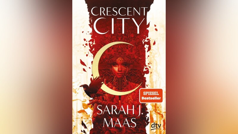 "Crescent City 1 ? Wenn das Dunkel erwacht" hat 928 Seiten.