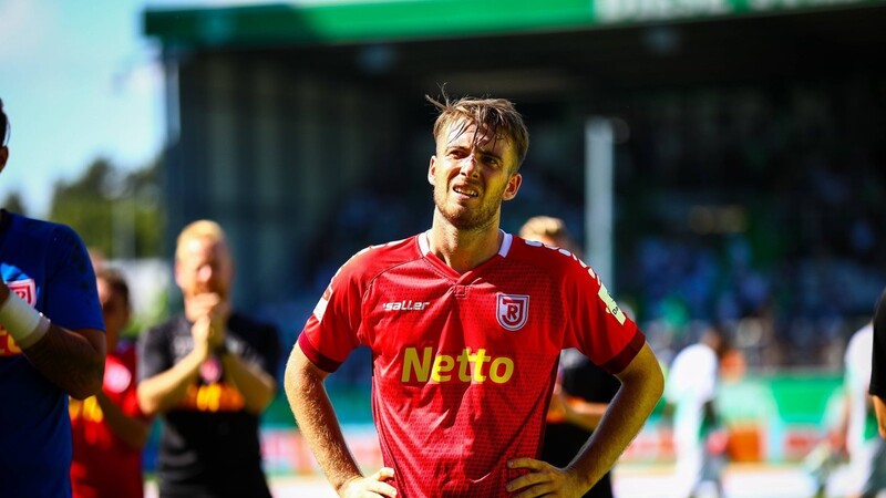 Max Besuschkow steht dem Jahn fürs Heimspiel gegen Bielefeld zur Verfügung.