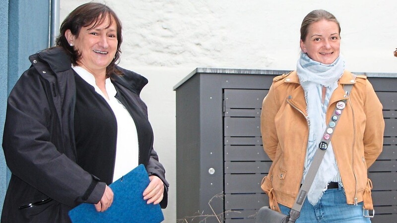 Die "Ampel-Frauen" aus dem Wahlkreis: Marianne Schieder (links) und Tina Winklmann kennen sich gut und arbeiten oft und eng zusammen.