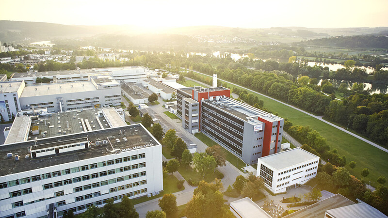 Das Firmengelände des Chipherstellers Infineon in Regensburg.