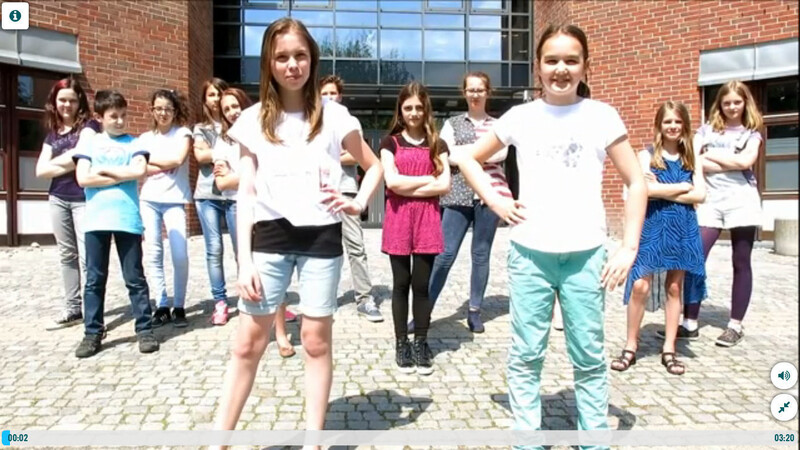 Die Schüler der Klasse 6b des Johannes-Turmair-Gymnasiums haben den Wettbewerb "KiKA kommt zu dir" gewonnen. (Foto: Screenshot/KiKA)