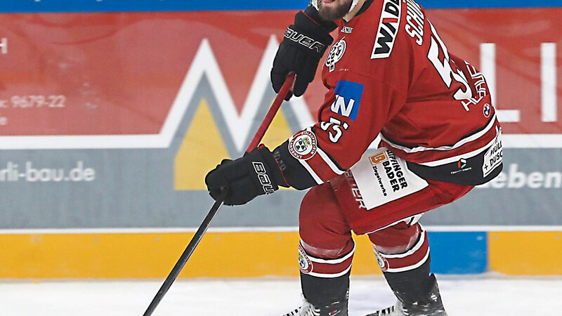 SERVUS, MACH'S GUAD ! Felix Schütz wechselt zum achtmaligen deutschen Eishockey-Meister Adler Mannheim.