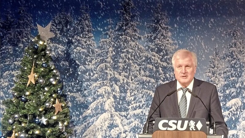 Horst Seehofer sieht seine Partei für die Zukunft gut aufgestellt. Auch mit der Schwester CDU klappt inzwischen die Zusammenarbeit wieder besser.